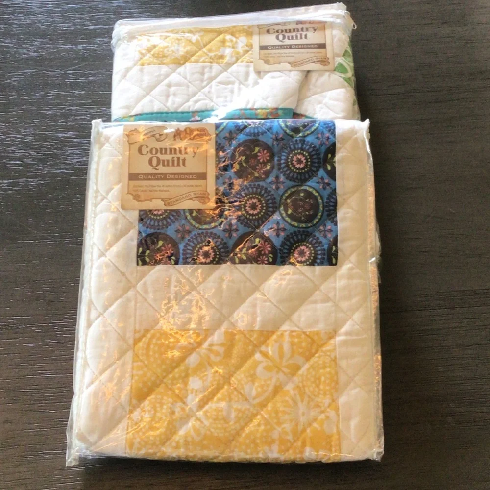 Cracker Barrel Patchwork Pillow Shams New